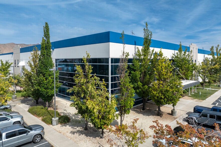 96 Isidor Ct, Sparks, NV for sale - Primary Photo - Image 1 of 1