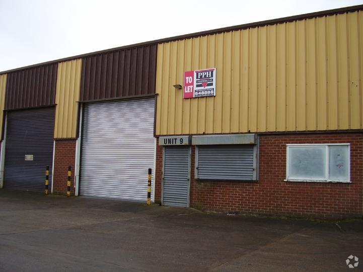 Bontoft Ave, Hull for rent - Building Photo - Image 2 of 2