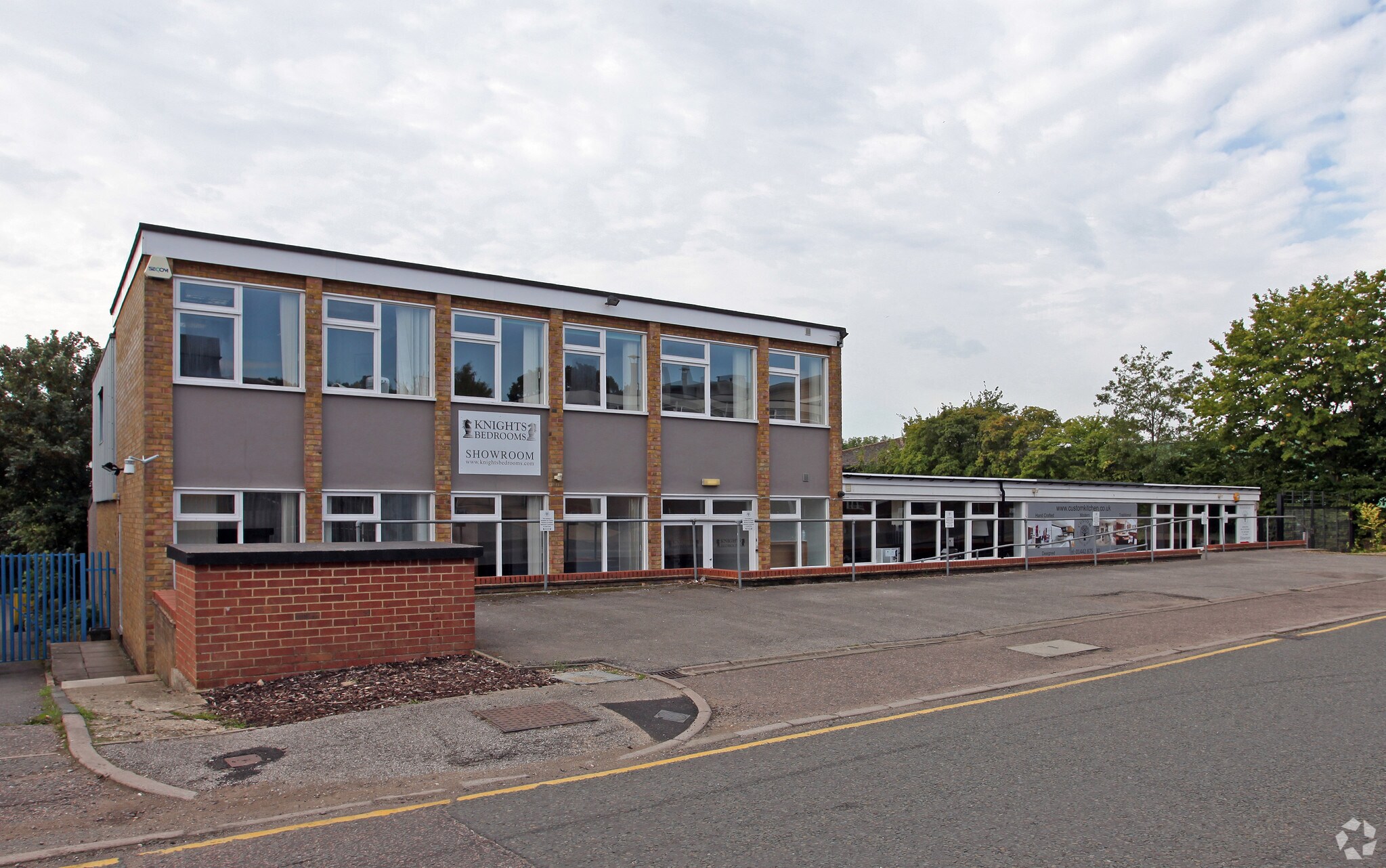 Northbridge Rd, Berkhamsted for sale Primary Photo- Image 1 of 1