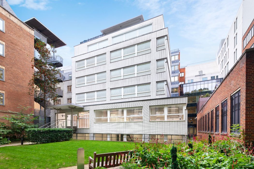 27 Breams Buildings, London for sale Primary Photo- Image 1 of 1