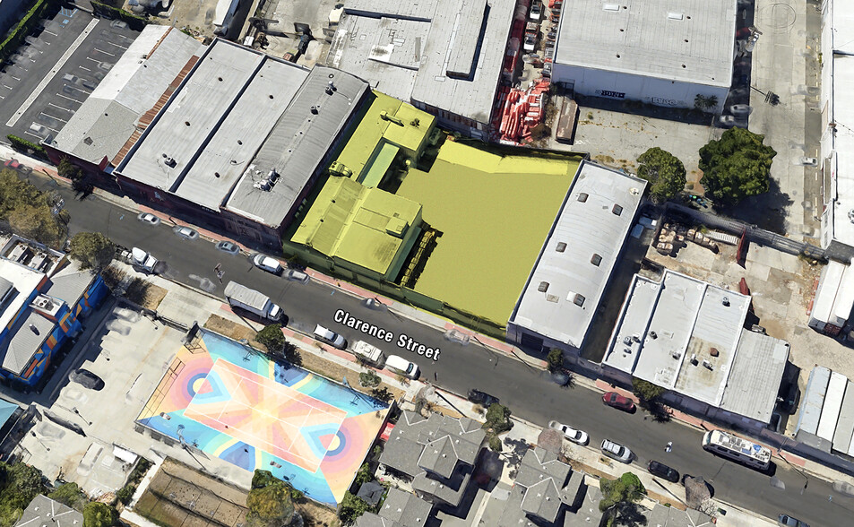 335-339 Clarence St, Los Angeles, CA for sale - Aerial - Image 1 of 1