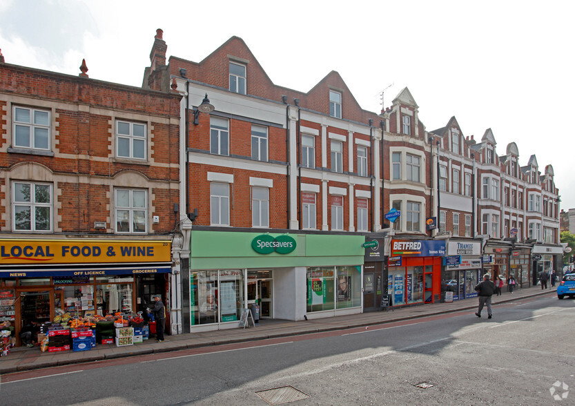 16-18 London Rd, Twickenham for rent - Building Photo - Image 1 of 2