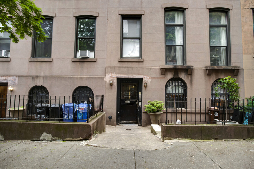 117 S Elliott Pl, Brooklyn, NY for sale - Primary Photo - Image 1 of 1