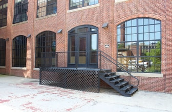 61 Washington St, Sanford, ME to rent Building Photo- Image 2 of 7