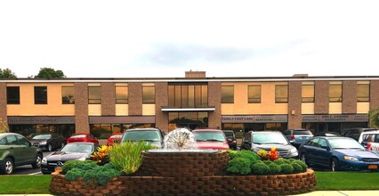 207 Hallock Rd, Stony Brook, NY for rent Building Photo- Image 1 of 9