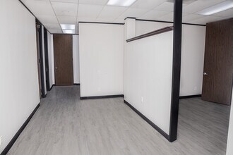 15603 Kuykendahl Rd, Houston, TX to rent Interior Photo- Image 1 of 4