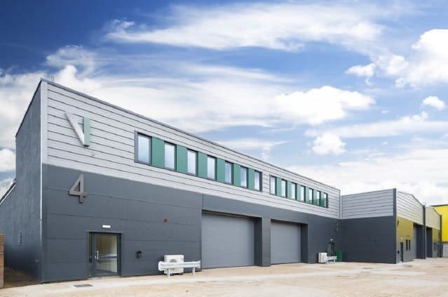 Kingsbridge Rd, Barking to rent - Building Photo - Image 3 of 17