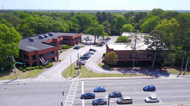 2799 Lawrenceville Hwy, Decatur, GA for rent Building Photo- Image 1 of 15