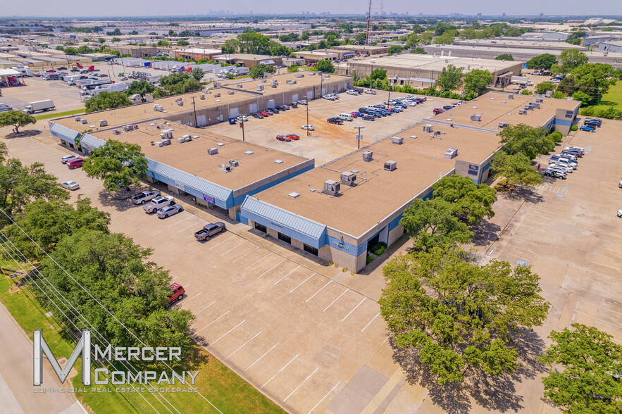 1121-1137 Jupiter Rd S, Garland, TX for rent - Building Photo - Image 1 of 13