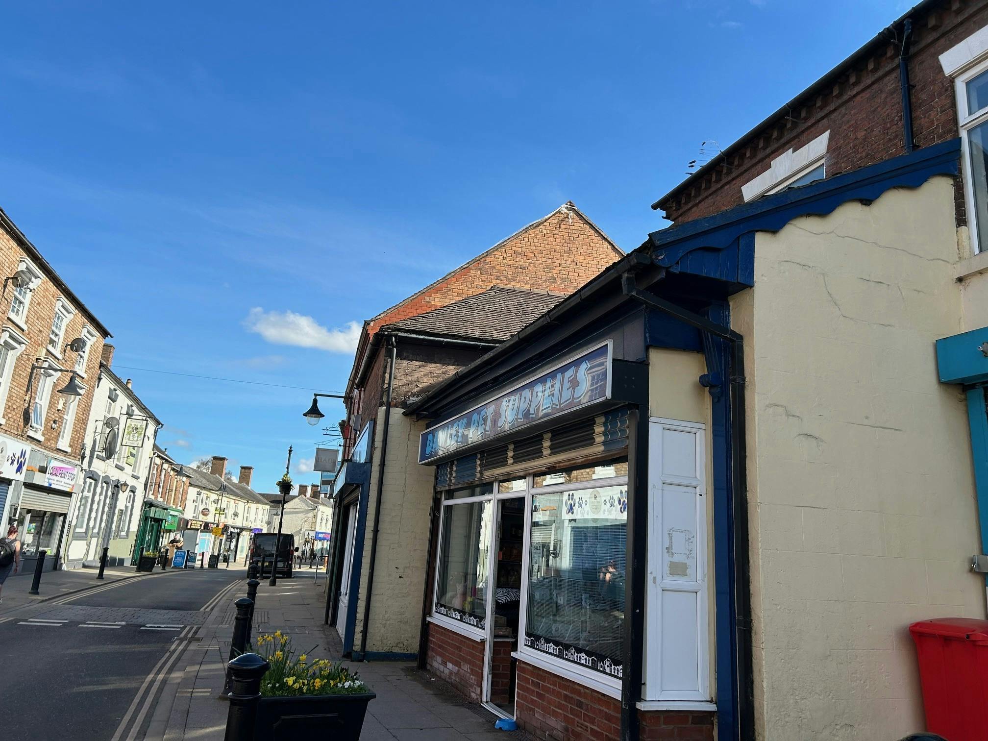 17 High St, Telford for sale Primary Photo- Image 1 of 2