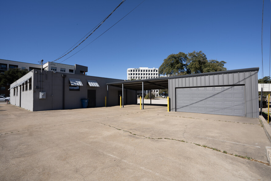 1409 Summit Ave, Fort Worth, TX for rent - Building Photo - Image 3 of 5