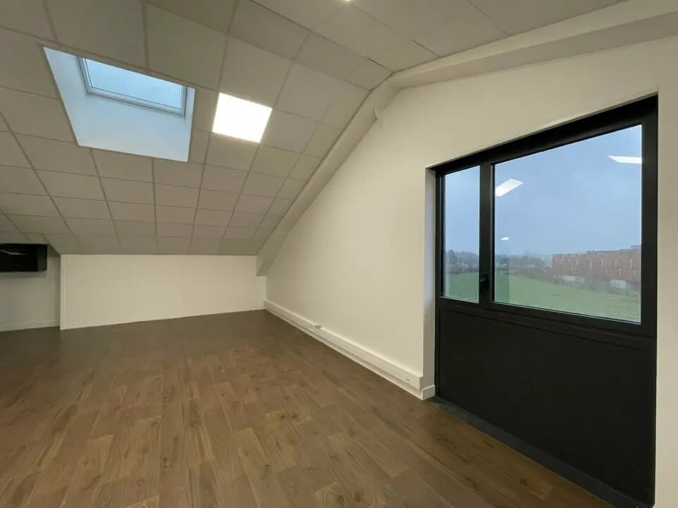 Location Bureaux 39 m² - Photo 1