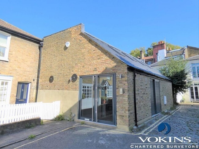 More details for 36 Rosedale Rd, Richmond - Office for Sale