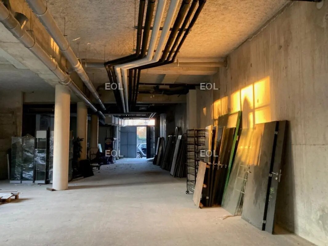 Industrial in Ivry-sur-Seine for sale Interior Photo- Image 1 of 7