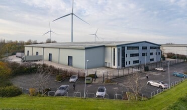 11 Poplar Way E, Avonmouth to rent Building Photo- Image 1 of 8