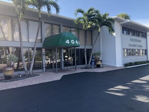 4040 Del Prado Blvd, Cape Coral, FL for rent Building Photo- Image 1 of 10