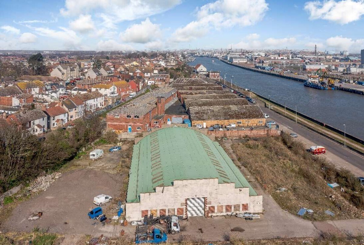 52 Blackwall Reach, Great Yarmouth for sale Primary Photo- Image 1 of 1