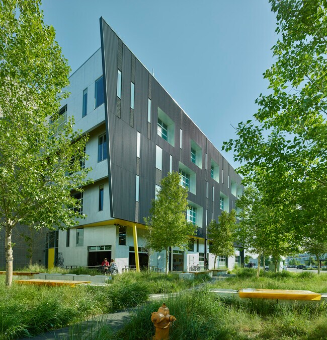 More details for 3455 Ringsby Ct, Denver, CO - Office to Rent