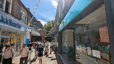 4 Chain St, Reading to rent Building Photo- Image 2 of 7