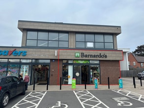 High St, Newport to rent Building Photo- Image 2 of 3