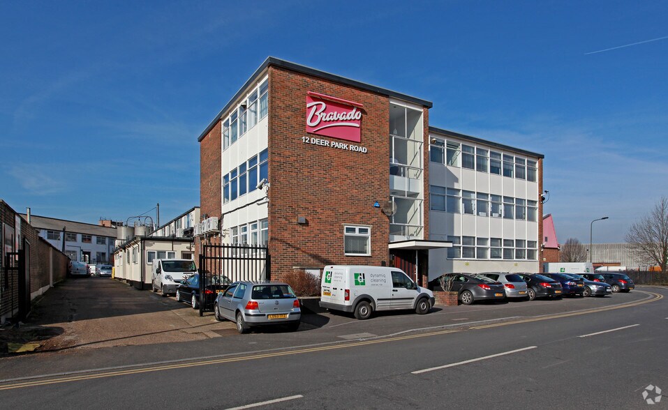 12 Deer Park Rd, London to rent - Building Photo - Image 3 of 32