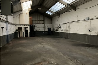 15 Gardner Industrial Estate, Beckenham to rent Building Photo- Image 2 of 2