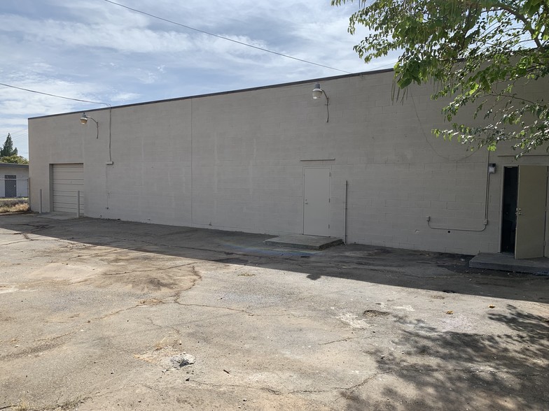 3320 Marysville Blvd, Sacramento, CA for rent - Building Photo - Image 2 of 6