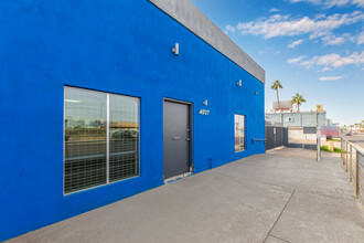 4035-4037 E University Dr, Phoenix, AZ for rent Building Photo- Image 1 of 37