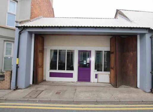 43 Feidrfair, Cardigan for sale Primary Photo- Image 1 of 1