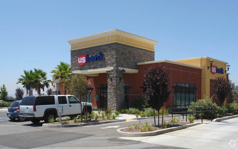 US Bank, Moreno Valley, CA for sale - Building Photo - Image 1 of 1