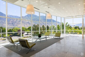 1712 S East Bay Blvd, Provo, UT for rent Building Photo- Image 1 of 10