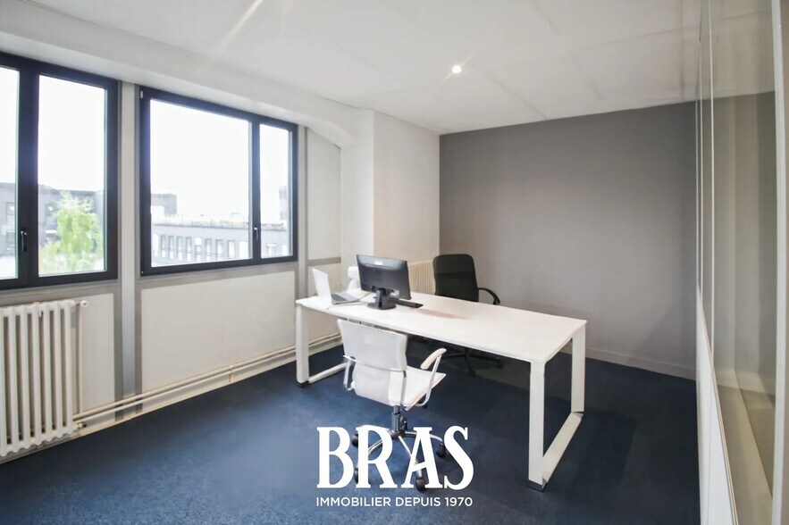 Office in Nantes to rent - Interior Photo - Image 2 of 4