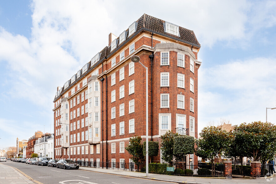 2-2A Pelham St, London for rent - Primary Photo - Image 1 of 3