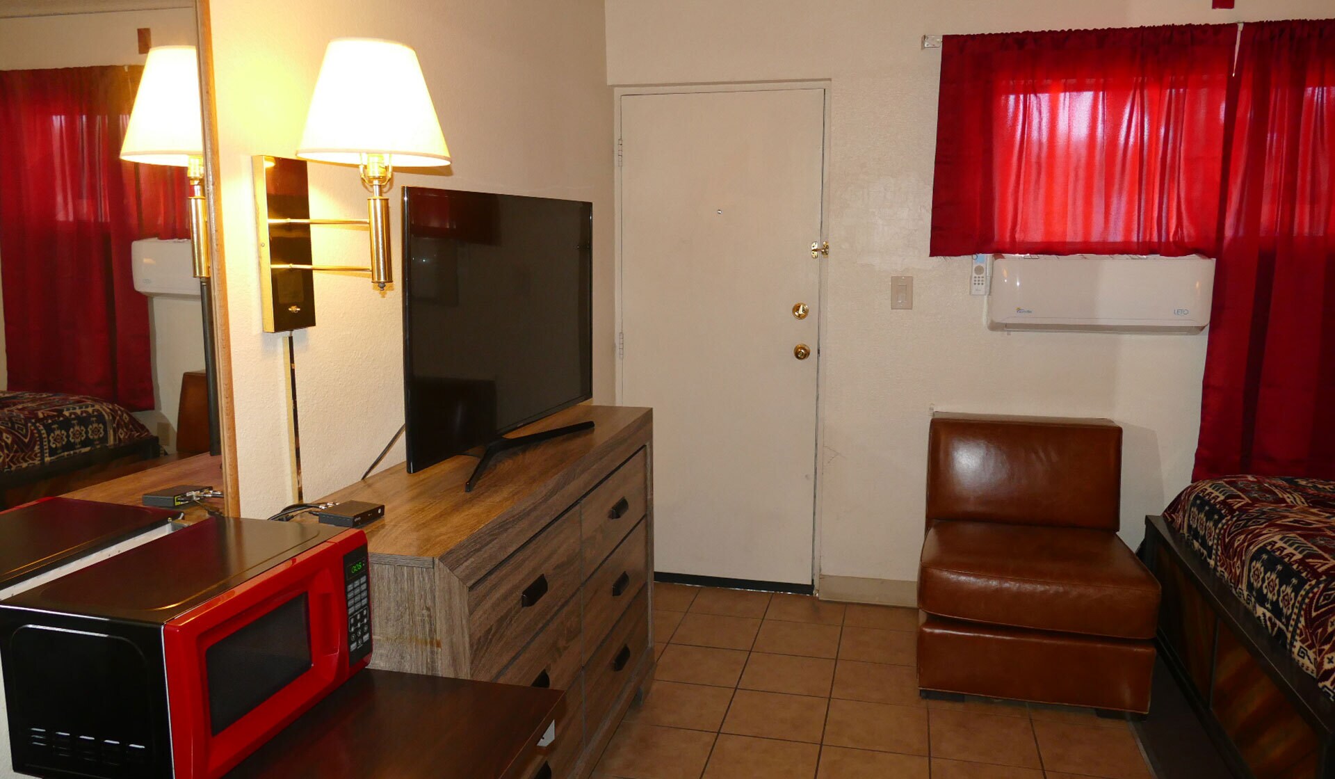 711 Silver Heights Blvd, Silver City 88061 Drifter Motel Silver City