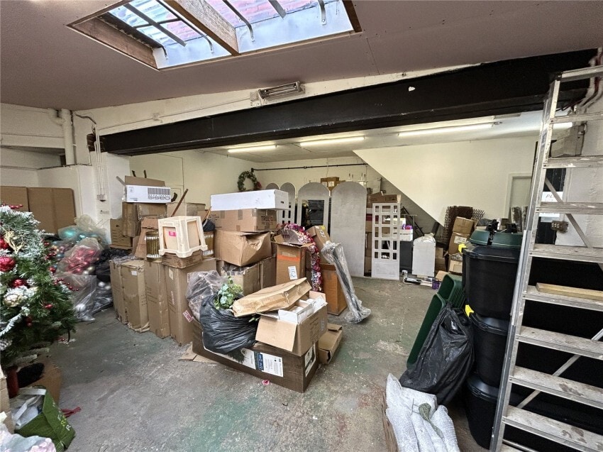 Dragon Ter, Harrogate to rent Building Photo- Image 1 of 5