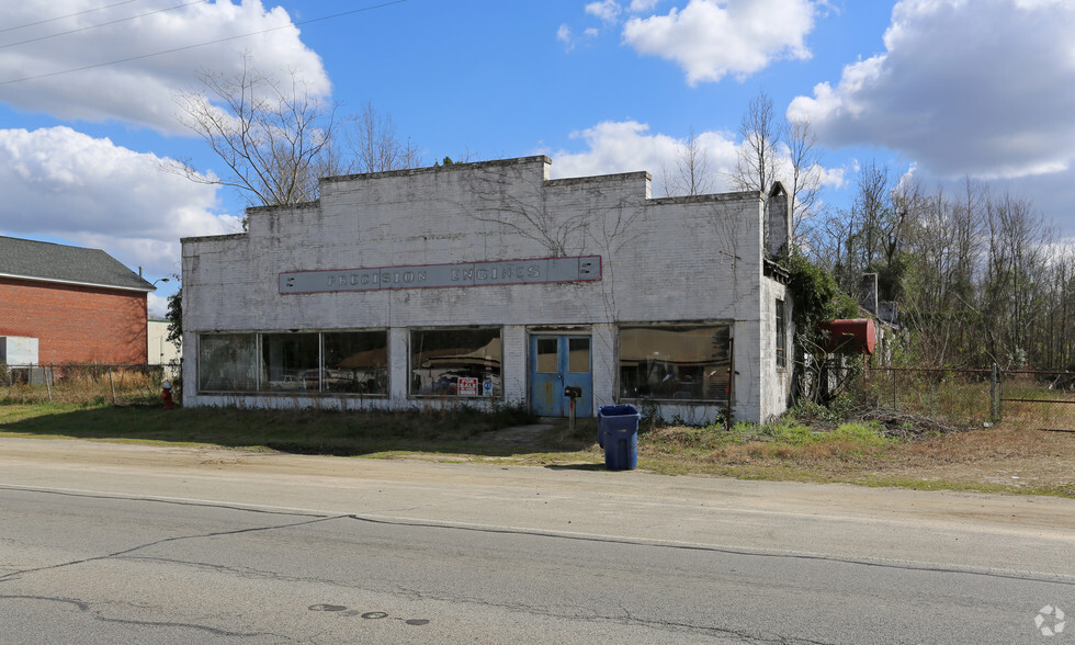 226 W Church St, Batesburg, SC for sale - Primary Photo - Image 1 of 1