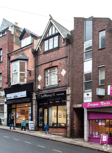 20 North St, Exeter to rent - Building Photo - Image 2 of 2