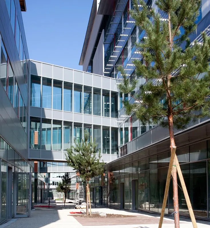 Vente Bureaux 1 661 m² - Photo 1