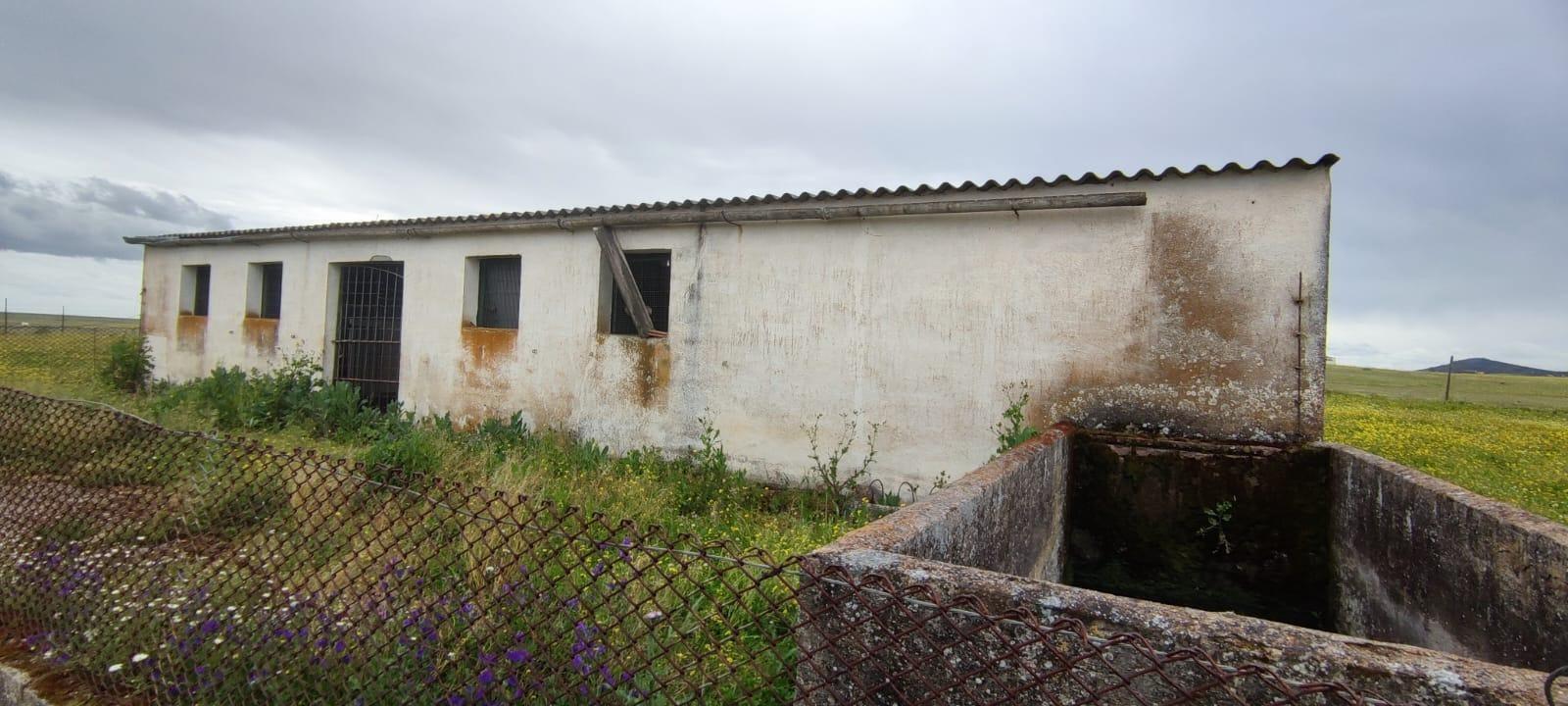 Land in Sierra de Fuentes, Cáceres for sale Primary Photo- Image 1 of 10