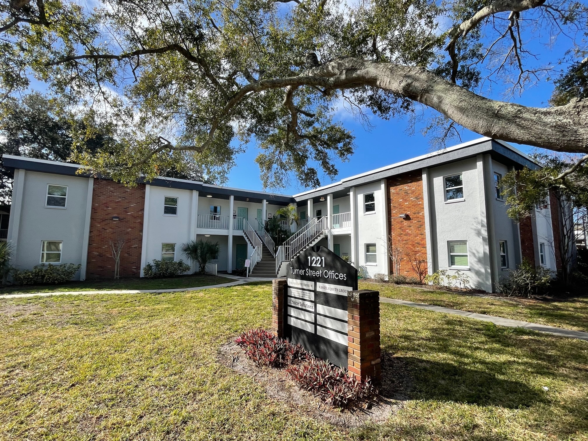 1221 Turner St, Clearwater, FL for rent Building Photo- Image 1 of 16