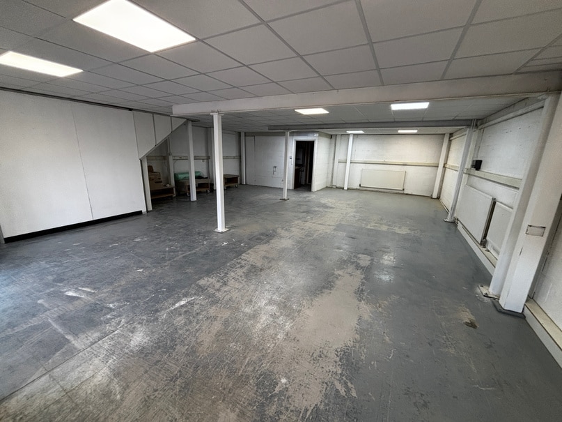 Mark Rd, Hemel Hempstead, HRT HP2 7TA - Unit 2 -  - Interior Photo - Image 2 of 2