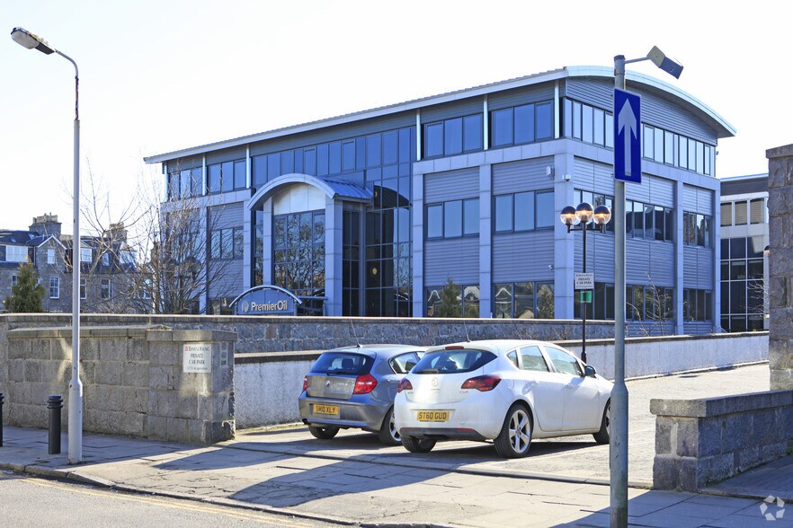 Blenheim Pl, Aberdeen for sale - Primary Photo - Image 1 of 1