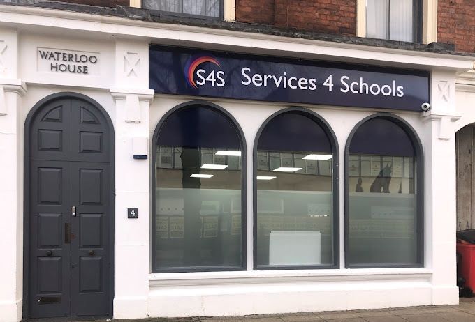 Waterloo House-4 Waterloo Rd, Wolverhampton to rent - Building Photo - Image 2 of 5