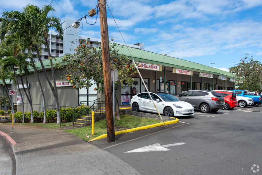 99-084 Kauhale St, Aiea, HI for rent - Building Photo - Image 2 of 13