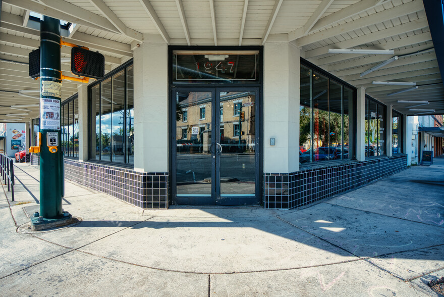 1941-1947 N New Braunfels Ave, San Antonio, TX for rent - Building Photo - Image 3 of 12