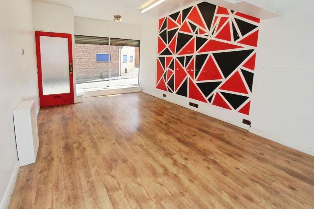 4-12 Gibb St, Nottingham, NTT NG10 1EE - Unit 8A - - Interior Photo - Image 1 of 13