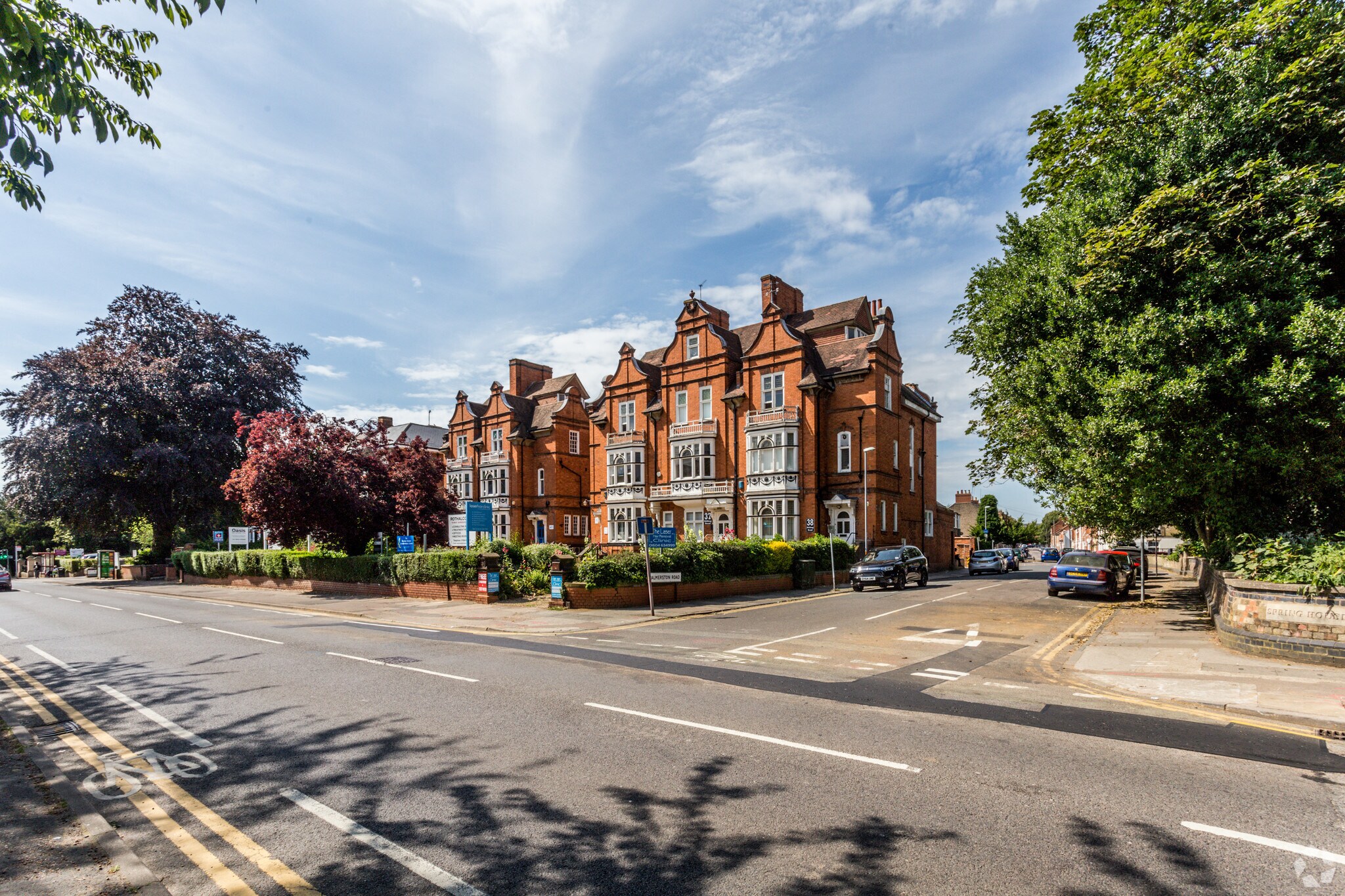 34-35 Billing Rd, Northampton for sale Primary Photo- Image 1 of 1