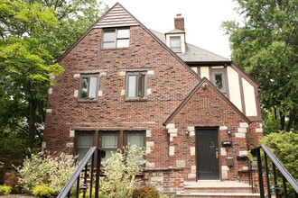 78 Hart Blvd, Staten Island, NY for rent Primary Photo- Image 1 of 38