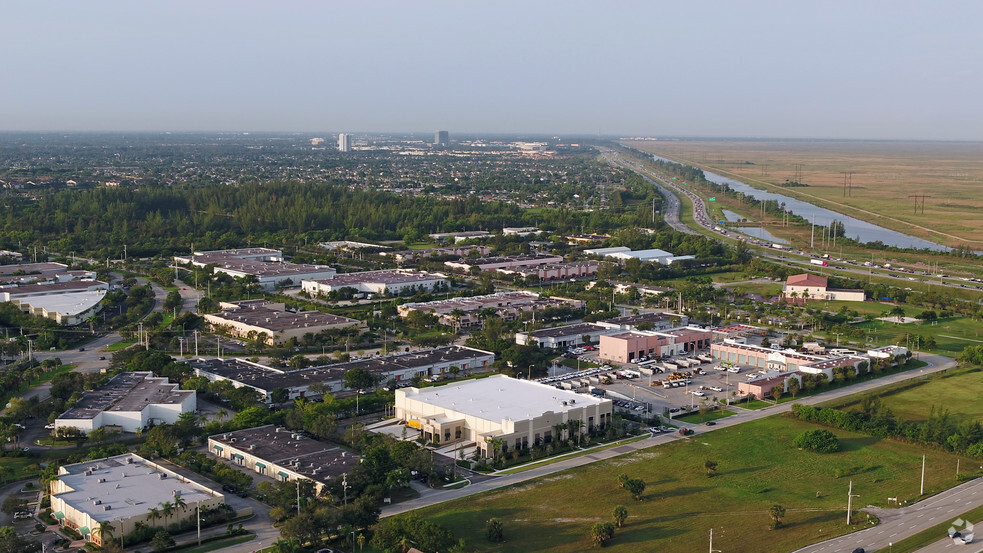 10400 NW 55th St, Sunrise, FL for rent - Aerial - Image 3 of 8