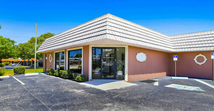 5023-5047 Central Ave, Saint Petersburg, FL for rent Building Photo- Image 1 of 15